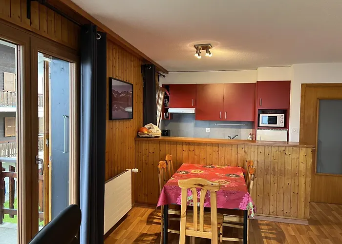 Melezes K 010 - & Nature 6 Pers 베이소나츠